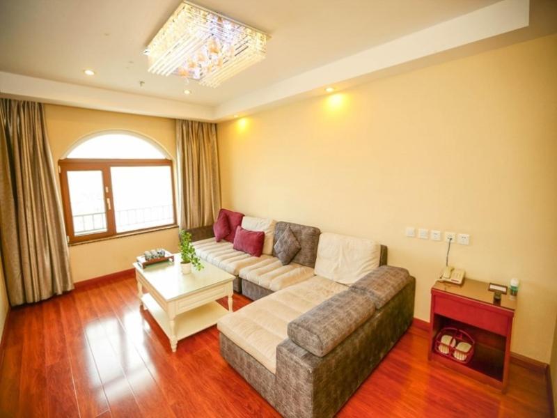 Greentree Inn Shandong Qingdao Wuyishan Road Jiashike Shopping Center Business Hotel Esterno foto