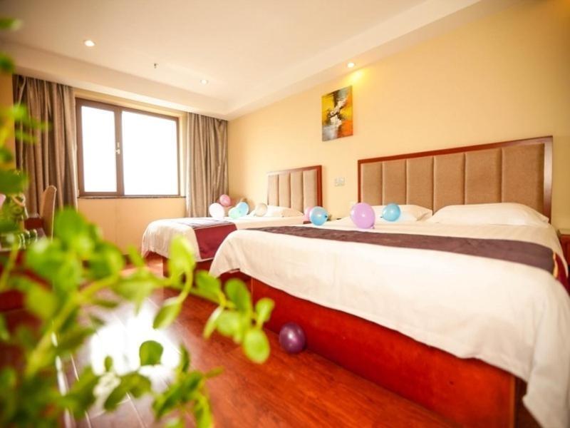 Greentree Inn Shandong Qingdao Wuyishan Road Jiashike Shopping Center Business Hotel Esterno foto
