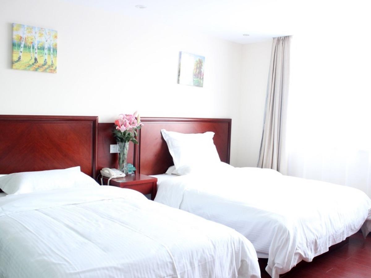 Greentree Inn Shandong Qingdao Wuyishan Road Jiashike Shopping Center Business Hotel Esterno foto